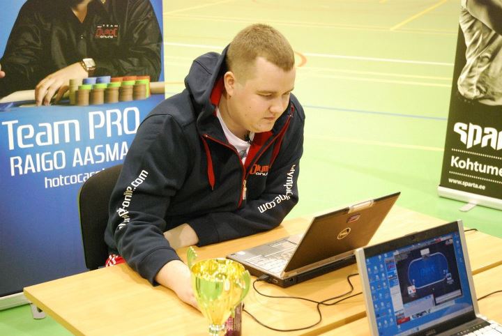 2011. aasta parimaks pokkerimängijaks valitud Raigo «hotcocacola» Aasmaa 2011. aasta parimaks pokkerimängijaks valitud Raigo «hotcocacola» Aasmaa