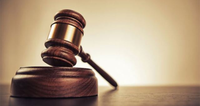 Preestrit süüdistatakse 500K $ varguses, mis ta enamus kasiinos maha mängis.