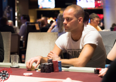 Toomas Hunt tuli kolmandat korda Eesti pokkerimeistriks, võites Progressive Bounty turniiri